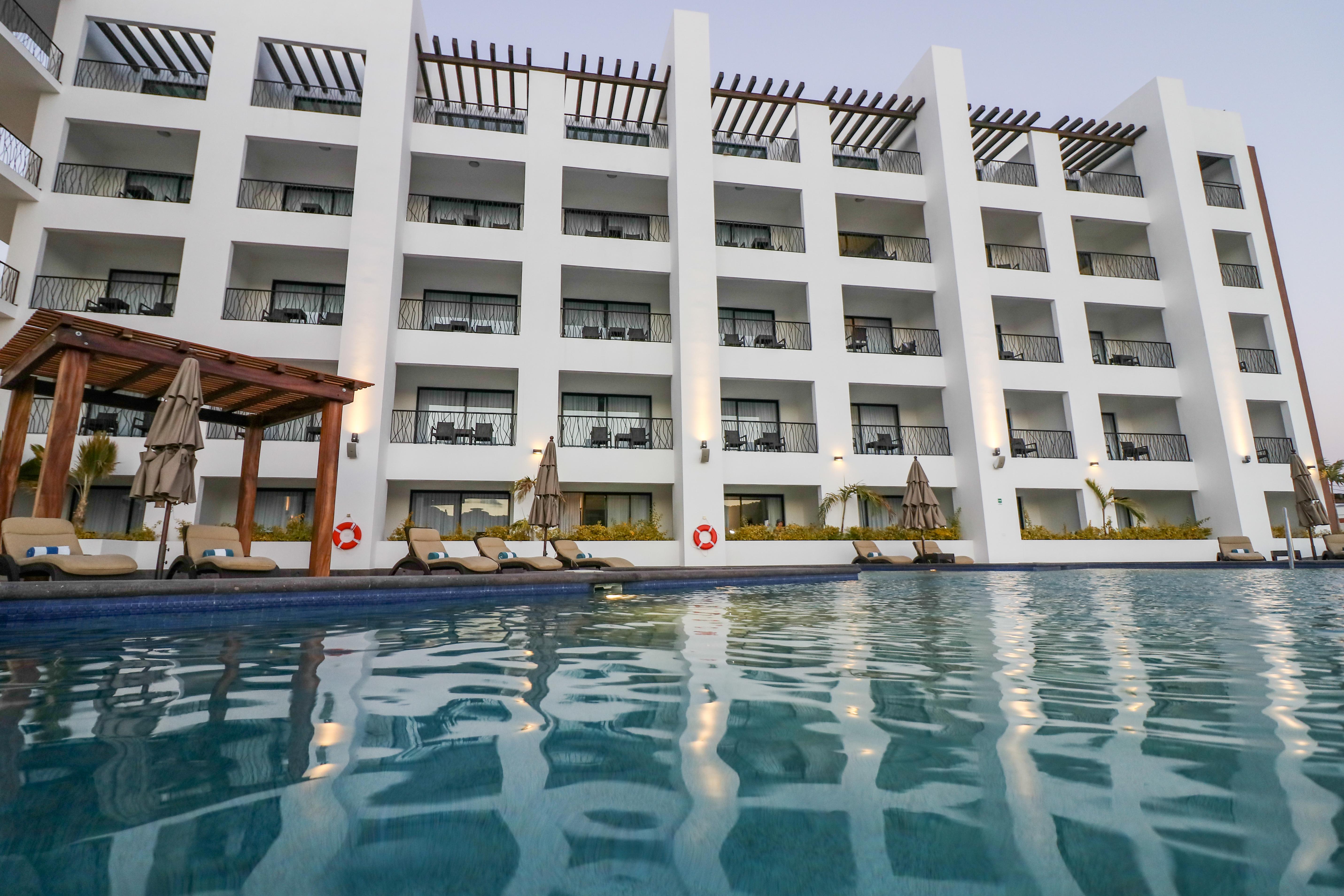 Medano Hotel&Suites Cabo San Lucas Esterno foto