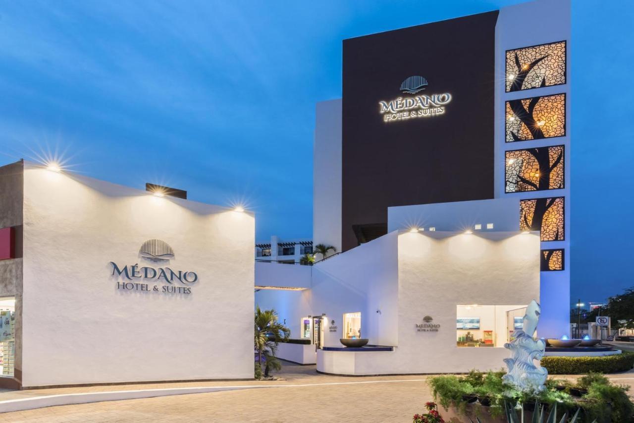 Medano Hotel&Suites Cabo San Lucas Esterno foto