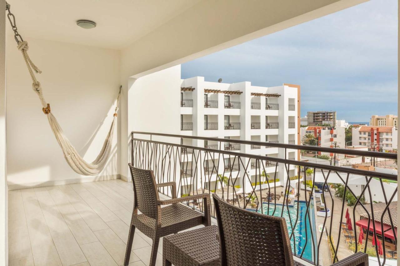 Medano Hotel&Suites Cabo San Lucas Esterno foto